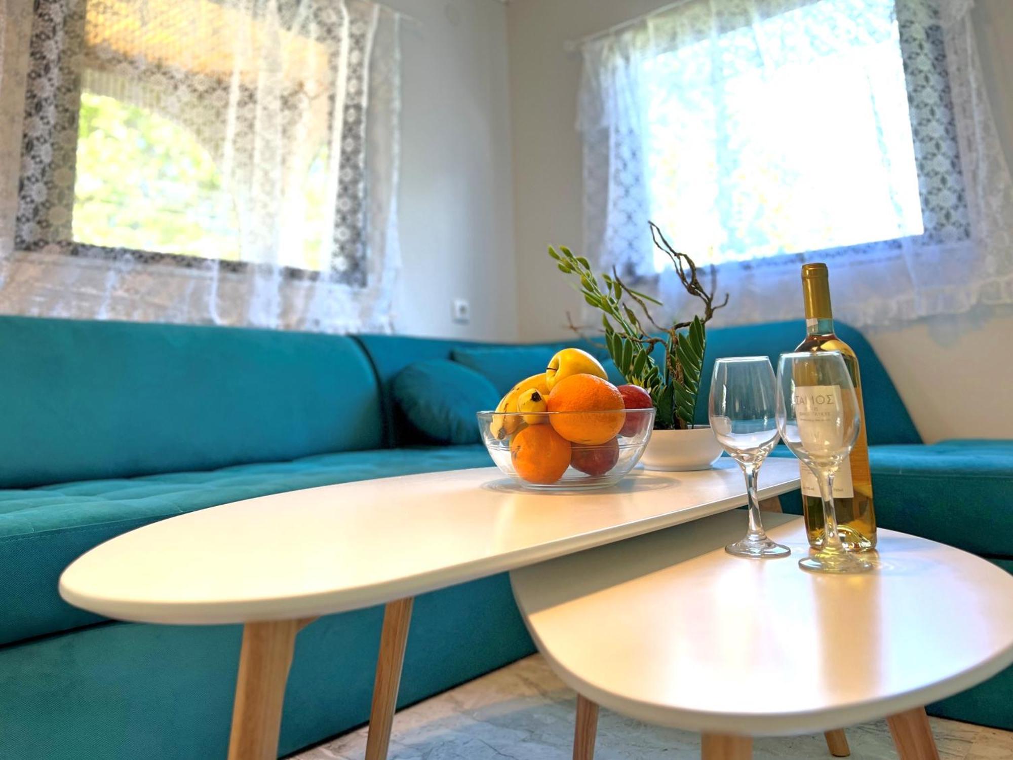 Guest House Julia Ставрос Екстериор снимка