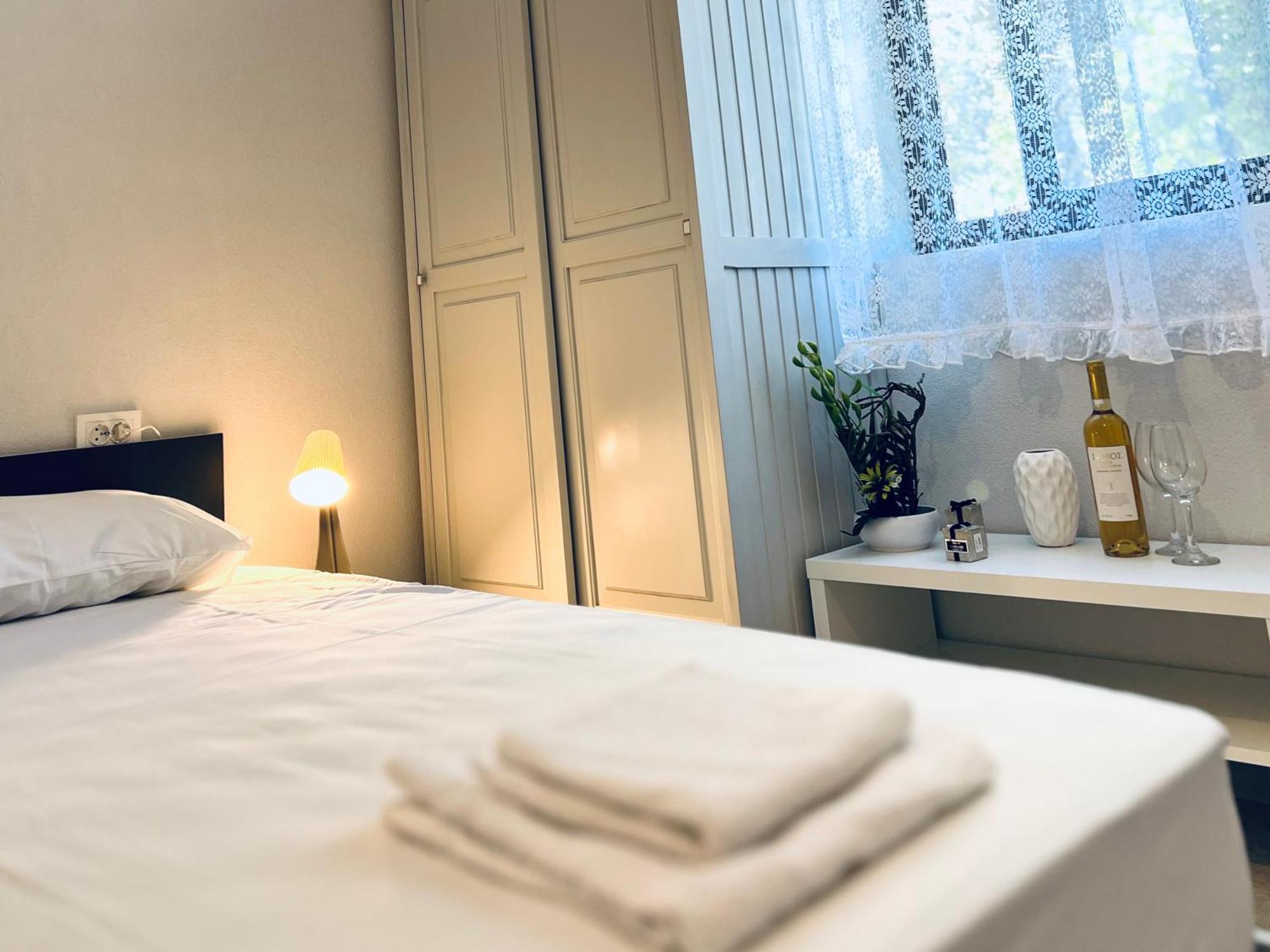 Guest House Julia Ставрос Екстериор снимка