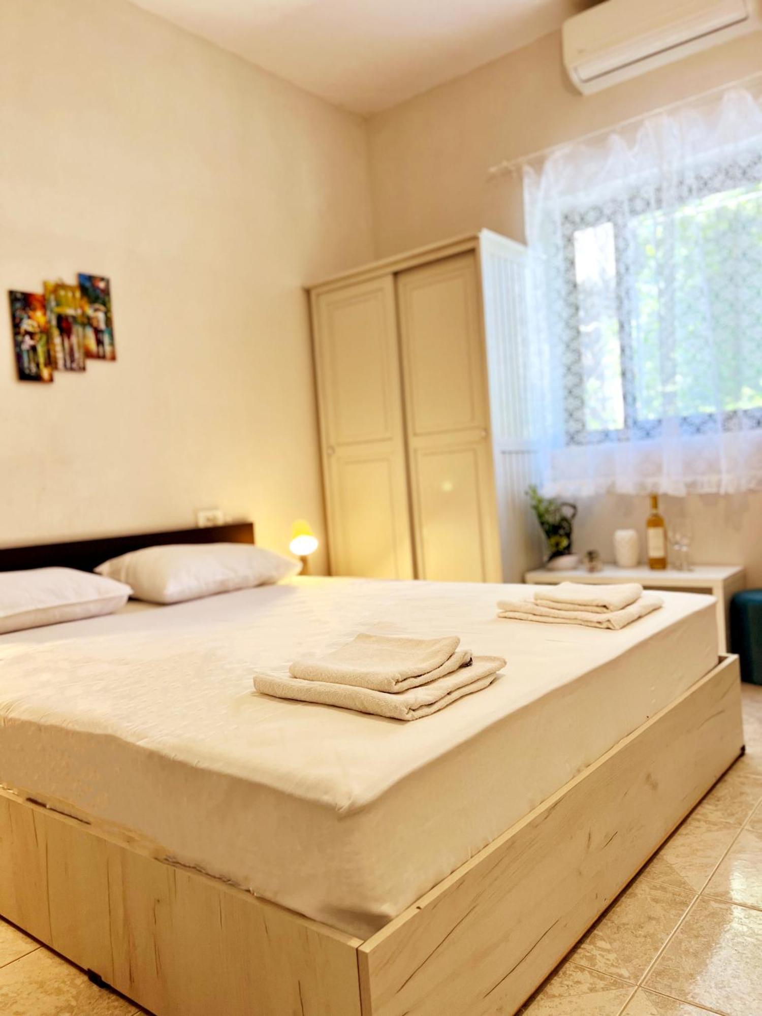 Guest House Julia Ставрос Стая снимка